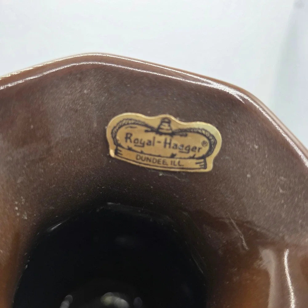 Vintage Royal Haeger Dundee Illinois Brown Glazed Art Pottery Vase Original Labe